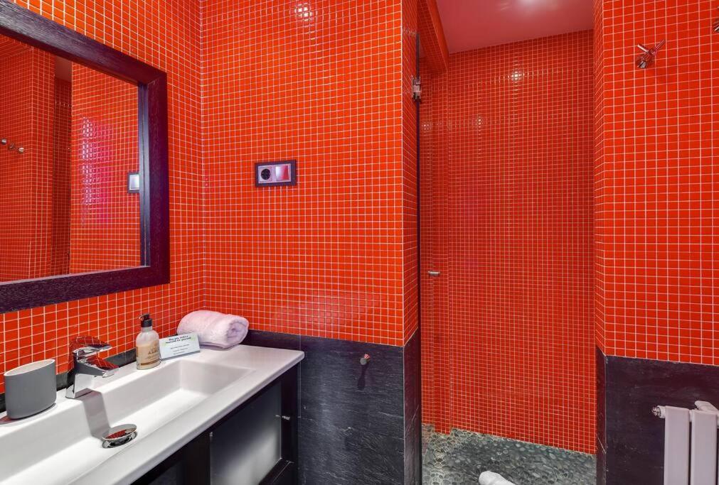 Big Stylish And Modern Apartment In Madrid Centre Exterior foto