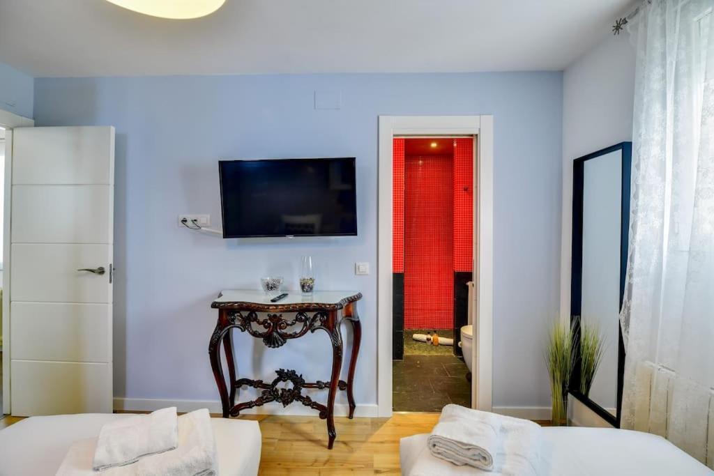 Big Stylish And Modern Apartment In Madrid Centre Exterior foto