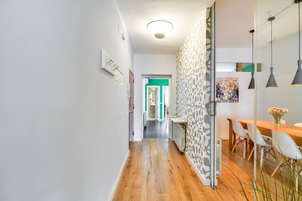 Big Stylish And Modern Apartment In Madrid Centre Exterior foto