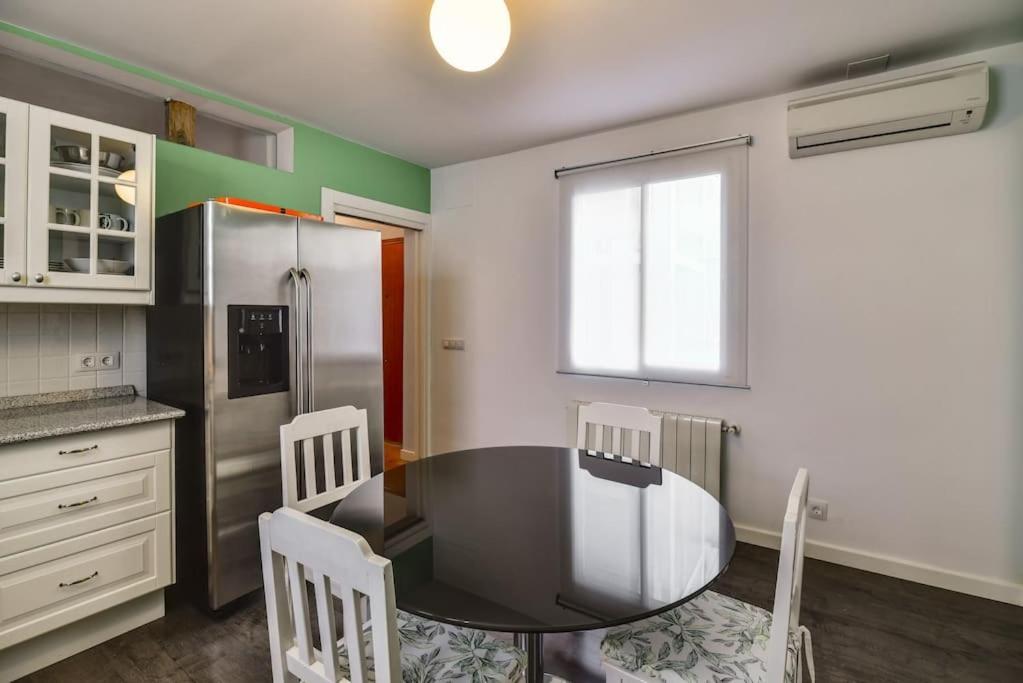 Big Stylish And Modern Apartment In Madrid Centre Exterior foto